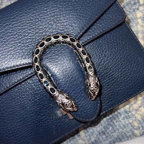 Authentic Mini navy Dionysus Gucci bag (missing one crystal) originally $2300) - Picture 3 of 3